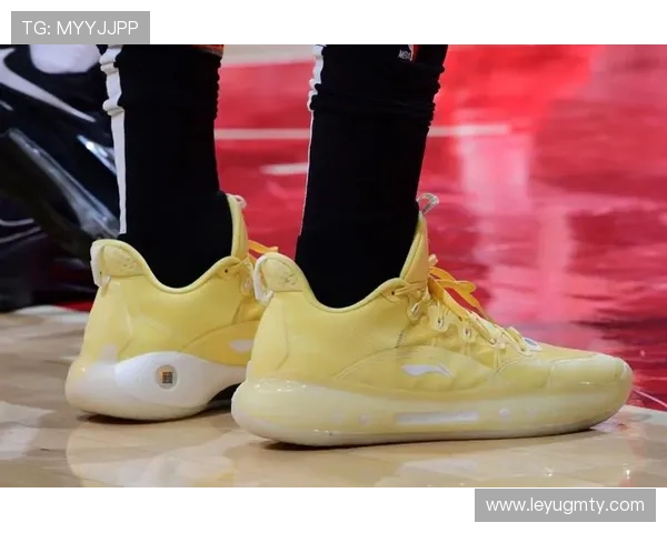 斯蒂芬·卡斯尔无球跑位助攻提升球队三分效率明显