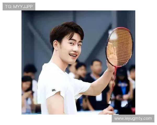 王昶连夜换了三套衣服，私下竟然像个不会穿衣服的普通人？