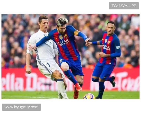 战术犯规的判罚边界在哪里？裁判如何权衡保护比赛节奏与公平竞争