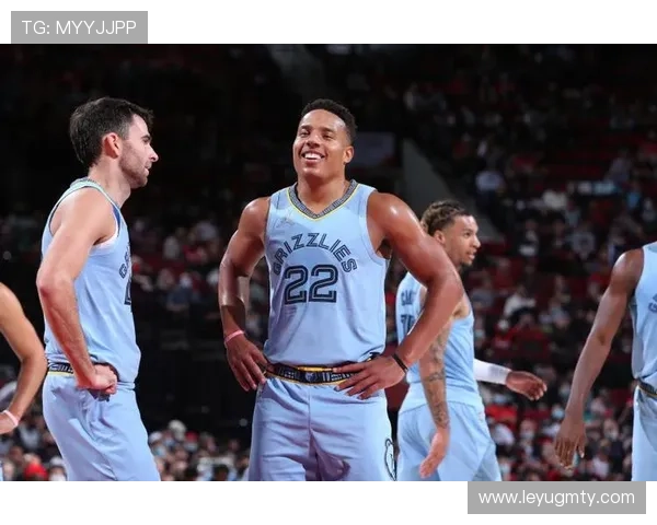 德斯蒙德·班恩三分命中率提升拉开对手防线效率明显